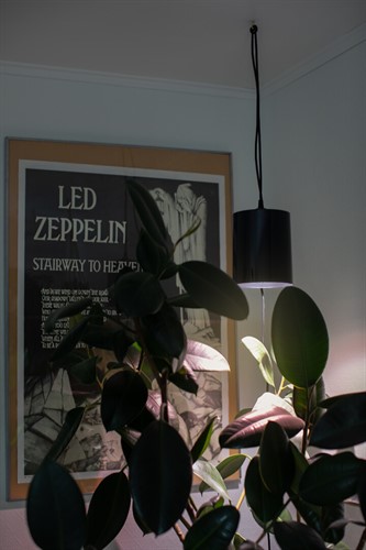 AIRAM Fiora IP20 E27 Svart